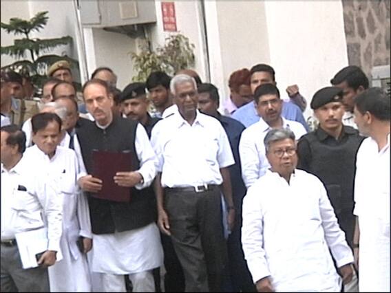 EC dismisses speculation over EVMs | Seedha Sawal