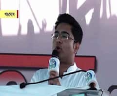 মোদি নিজেকে কি কবিগুরু রবীন্দ্রনাথের থেকেও বড় ভাবেন? কটাক্ষ করে প্রশ্ন অভিষেকের