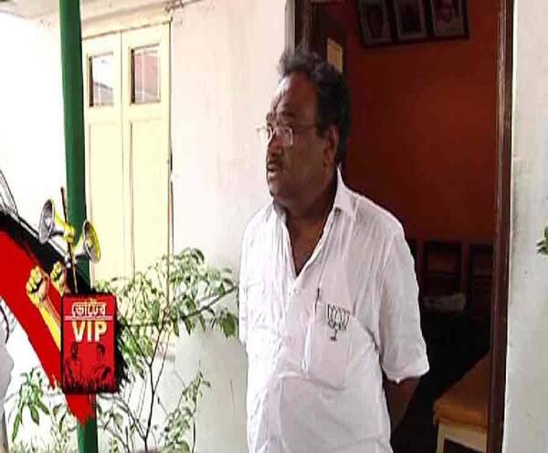 দমদমে শাসক দলকে চ্যালেঞ্জ ছুঁড়ে দিয়েছেন বিজেপির শমীক ভট্টাচার্য Lok Sabha Election 2019: Voter VIP: Shamik Bhattacharya দমদমে শাসক দলকে চ্যালেঞ্জ ছুঁড়ে দিয়েছেন বিজেপির শমীক ভট্টাচার্য