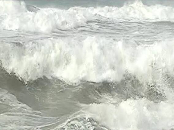 Centre stands with people hit by Fani: Modi | Panchnama Full (03.05.2019)