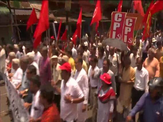 Violence in West Bengal: LEFT holds protest
