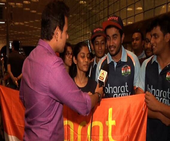 Indian Cricket Team | विश्वचषकासाठी भारतीय क्रिकेटचा संघ इंग्लंडला रवाना | मुंबई | ABP Majha 