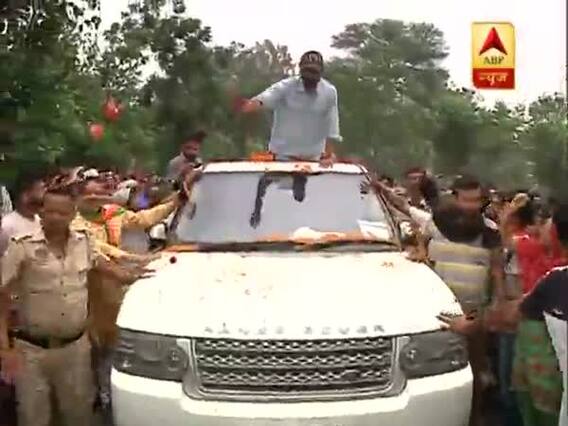 गुरदासपुर में सनी देओल ने निकाला रोड शो, आज थम गया चुनाव प्रचार