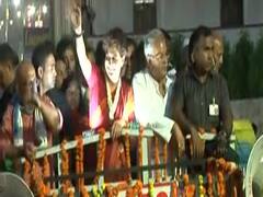 25 stories of Priyanka Gandhi's roadshow in Varanasi