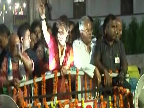 25 stories of Priyanka Gandhi's roadshow in Varanasi