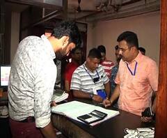 রাত পোহালেই ভোট, বড়বাজারে পুলিশের তল্লাশি