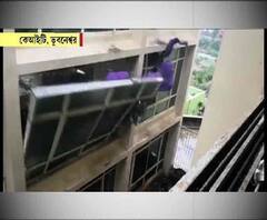 ফণীর তাণ্ডবে চুরমার ভুবনেশ্বর আইআইটির কাচের দরজা, উল্টে গেল বাস, নাইসের হস্টেলে ভাঙল জানালা, কেআইটি-তে উপড়ে গেল কাঠের দরজা