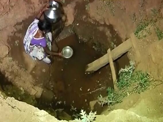 Ghanti Bajao Full: For water, women risk their lives