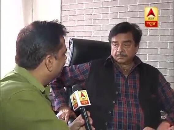 चुनाव के अंतिम दौर में शत्रुघ्न सिन्हा को आई लालू यादव की याद, जमकर साधा PM मोदी पर निशाना