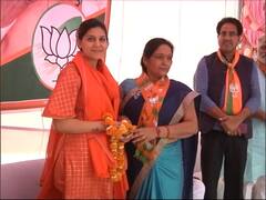 Sapna Choudhary campaigns for Manoj Tiwari in North-East Delhi
