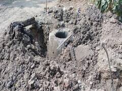 વડોદરા: પ્રિ મોન્સૂન કામગીરીમાં કોર્પોરેશનની બેદરકારી, ઓક્સિજન માસ્ક વગર મહિલાઓને ગટર લાઈનમાં કામ કરવા ઉતારાઈ, જુઓ વીડિયો 