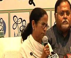 ৬ মাস ধরে ক্ষমতাহীন, মুখ্যমন্ত্রী হিসেবে কাজ করার আর ইচ্ছে নেই, ইস্তফা দিতে চেয়েছিলাম, দল মানেনি: মমতা