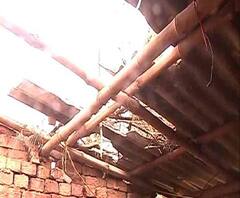 বিধ্বস্ত শঙ্করপুর, ভেঙে পড়েছে বহু বাড়ি, আশ্রয়হীন কয়েক হাজার মানুষ