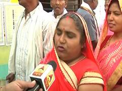 Voters in Amethi reach polling booth, say development is only concern 