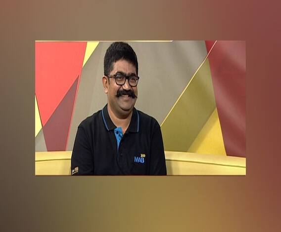 Affordable Tour | हवाई पर्यटन तज्ज्ञ मंदार भारदे यांच्याशी खास गप्पा | ब्रेकफास्ट न्यूज | ABP Majha