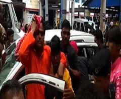 পুলিশের স্টিকার লাগানো গাড়িতে ধাক্কা, গুরুতর আহত বনগাঁ লোকসভা কেন্দ্রের বিজেপি প্রার্থী শান্তনু ঠাকুর