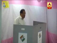 दिल्ली: उप राष्ट्रपति वेंकैया नायडू ने डाला वोट । Loksabha Election 2019