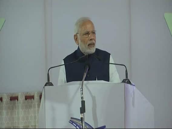 Won't be able to forgive Pragya Thakur: PM Modi on Godse remark | Samvidhan Ki Shapath