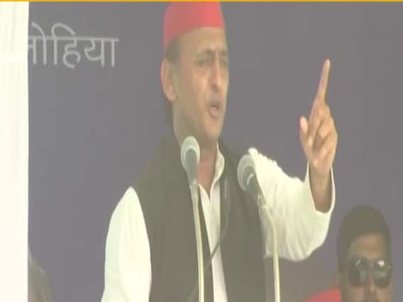 50 headlines of the day within 5 minutes