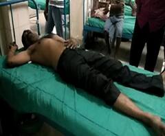 তৃণমূলের গোষ্ঠীদ্বন্দ্ব: দুর্গাপুরে বর্তমান ও প্রাক্তন কাউন্সিলরের অনুগামীদের মধ্যে মারামারি