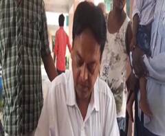 প্রশাসনিক অসহযোগিতার মধ্যে কাজ করা সম্ভব নয়, ইস্তফাপত্রে লিখলেন উত্তরবঙ্গ মেডিক্যাল কলেজের মনরোগ বিভাগের প্রধান নির্মল বেরা