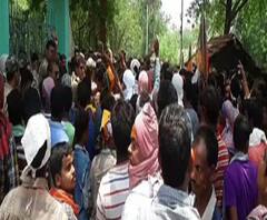 তৃণমূল নেতার বিরুদ্ধে ‘কাটমানি’ নেওয়া অভিযোগ, প্রতিবাদে বিজেপির বিক্ষোভ