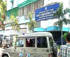 হাইকোর্টের নির্দেশে হাজিরা নথিভুক্ত করতে পার্ক স্ট্রিটে রাজীব কুমারের বাসভবনে সিবিআই