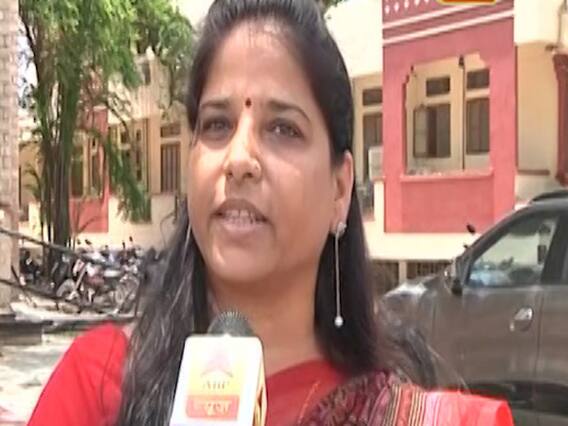 सुनिए वित्त मंत्री जी: रसोई गैस और पेट्रोल के दाम में हो कटौती, निजी स्कूलों की फीस पर लगे लगाम