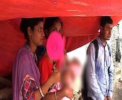 কর্মবিরতির জেরে ৩ মাসের মেয়ের চিকিৎসা করাতে না করাতে পেরে ফিরছেন বহরমপুরের দম্পতি