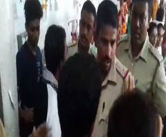 রোগী মৃত্যু ঘিরে মুর্শিদাবাদ মেডিক্যালে ধুন্ধুমার, চিকিৎসক নিগ্রহের অভিযোগ মৃত রোগীর আত্মীয়দের বিরুদ্ধে