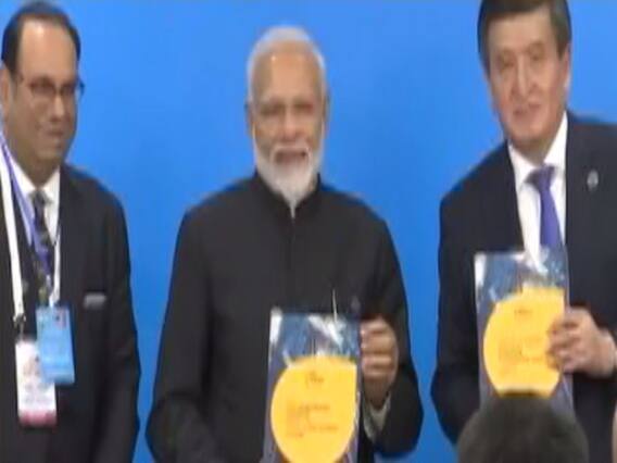 Seedha Sawal Full: PM Modi presses hard line on nations funding terror 