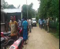 কাটমানি ফেরত দেওয়াকে কেন্দ্র করে বীরভূমের সাঁইথিয়ার হাতোড়া গ্রাম পঞ্চায়েতের অভিরামপুর গ্রামে পুলিশের সামনেই বাঁশ-লাঠি নিয়ে পরস্পরকে তাড়া তৃণমূল-বিজেপি সমর্থকদের