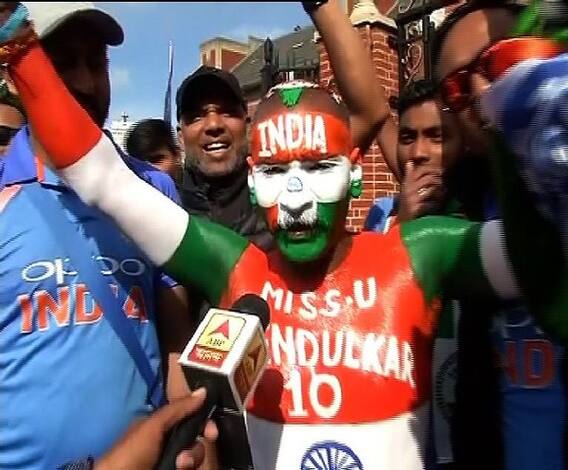 ভারত-অস্ট্রেলিয়া দ্বৈরথ: ভারতের হয়ে গলা ফাটাতে তৈরি সমর্থকরা, দেখুন লন্ডন থেকে সেই উচ্ছ্বাসের ছবি