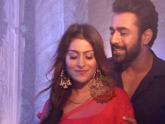 SBS Full: Raghbir gives Prgati a surprise in serial 'Bepanah Pyaar'