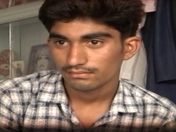 Ghanti Bajao: Watch how farmers' loan waiver money goes in the pockets of corrupt