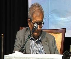 জাত-ধর্ম-গোষ্ঠীর মধ্যে পার্থক্য বাড়ছে, এর সঙ্গে রাজনীতির যোগ নেই, এমন বলা যাচ্ছে না, উদ্বেগ প্রকাশ অমর্ত্য সেনের