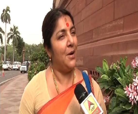 সিঙ্গুর নিয়ে মমতাকে আক্রমণ লকেটের, বললেন, নিজেদের স্বার্থে কোটি কোটি টাকার শিল্পকে তাড়িয়েছে, ফল ভুগতে হবে তৃণমূলকে