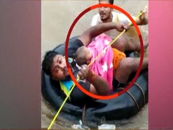 बाढ़-बारिश की मार से युवक ने बचाई नन्हीं बच्ची की जान, देखिए | पंचनामा (31.07.2019)