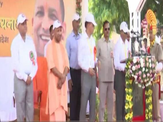 वीकेंड 100: सोनभद्र नरसंहार के पीड़ित परिवारों से आज मिलेंगे सीएम योगी, देखिए आज की बड़ी खबरें