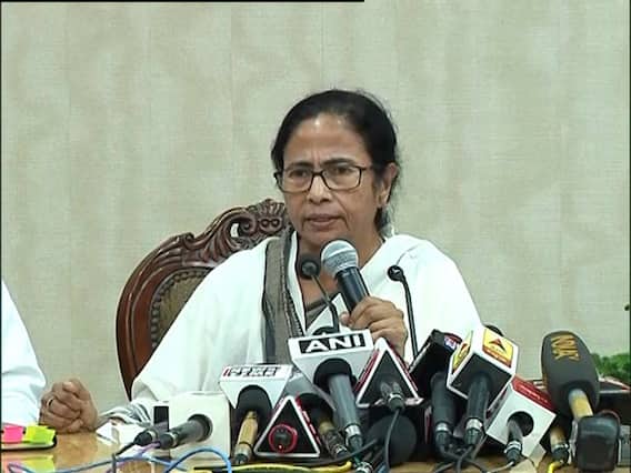 Mamata Banerjee advises MLAs to connect with public | Samvidhan Ki Shapath