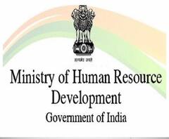 পড়ুয়াদের সোশাল মিডিয়া অ্যাকাউন্টকে প্রতিষ্ঠানের প্ল্যাটফর্মের সঙ্গে যুক্ত করতে উচ্চশিক্ষা প্রতিষ্ঠানগুলিকে নির্দেশ কেন্দ্রীয় মানবসম্পদ উন্নয়ন মন্ত্রকের