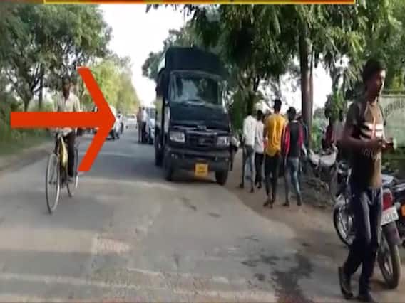 2 cops shot dead, 3 prisoners escape in UP | Panchnama Full