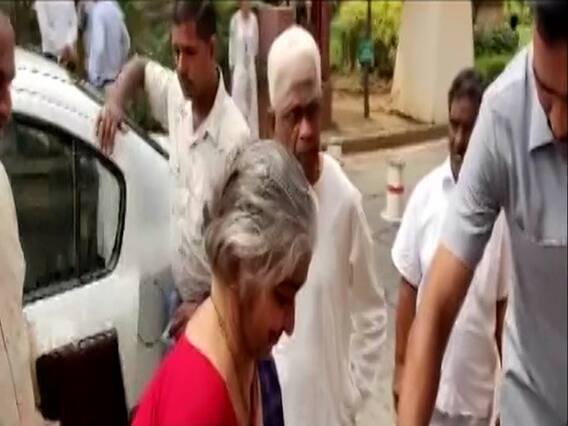 Budget 2019: Parents Of Nirmala Sitharaman Reach Parliament