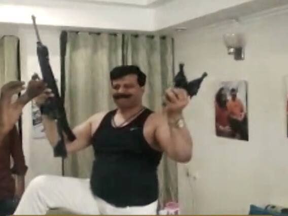 U'khand BJP MLA dances with guns in hands, party issues show cause notice | Panchnama