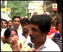 অনাস্থা প্রস্তাব পেশ করা কাউন্সিলররা হাজির হননি, তাঁদের অনুপস্থিতিতে ভোটাভুটিতে জিতে বোর্ড দখল করা হয়েছে, দাবি তৃণমূলের