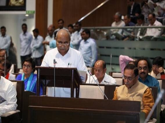  નીતિન પટેલે કહ્યું, આપણે પગાર કરવા માટે ઓવર ડ્રાફ્ટ લેવો પડતો નથી