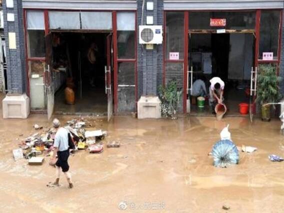 ચીનમાં ભારે વરસાદ પછી નદીઓમાં પૂર, અનેક ગામોમાં પાણી ઘૂસી જતાં તબાહી, જુઓ વીડિયો