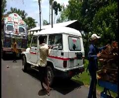 পটাশপুরে কাটমানি ইস্যুতে মিছিলকে কেন্দ্র করে তৃণমূল-বিজেপি সংঘর্ষ, আহত ৬, পথ অবরোধ, পুলিশের লাঠিচার্জ