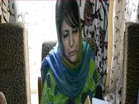 अमरनाथ यात्रियों की सुरक्षा महबूबा मुफ्ती को कश्मीरियों के साथ 'ज्यादती' क्यों लग रही है ?