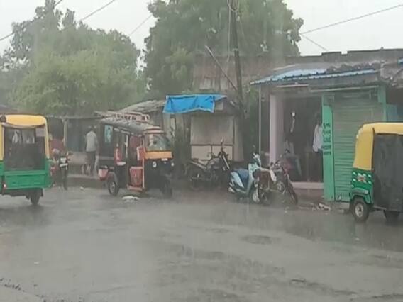 વડોદરામાં ભારે ઉકળાટ બાદ વરસાદના આગમનથી વાતાવરણમાં પ્રસરી ઠંડક, જુઓ વીડિયો